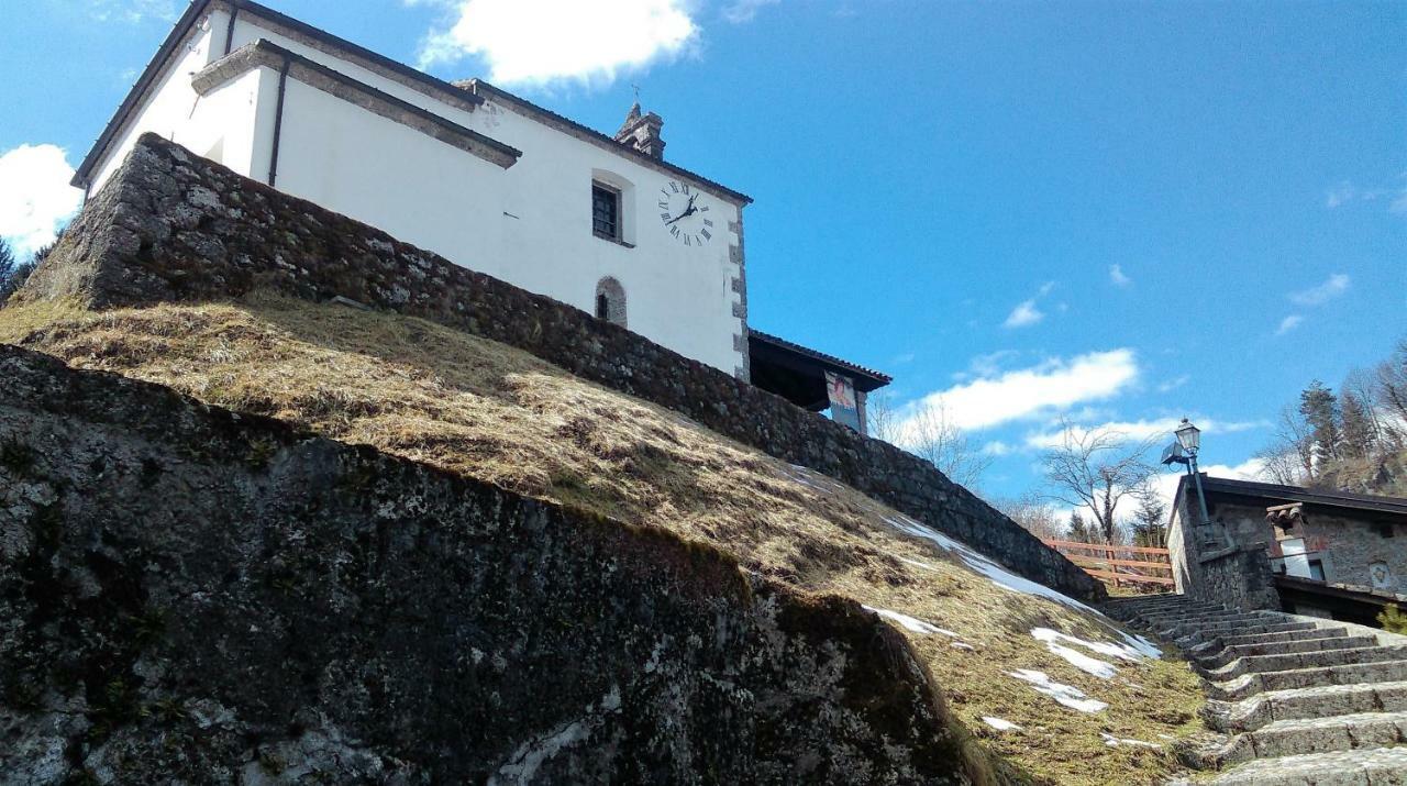 Sot La Cleva Hotel Socchieve Exterior foto